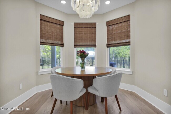 Building Photo - 202 Sutton Dr