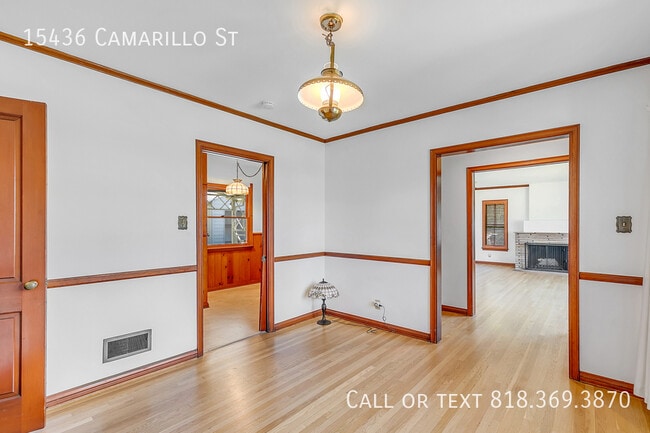 Building Photo - 15436 Camarillo St