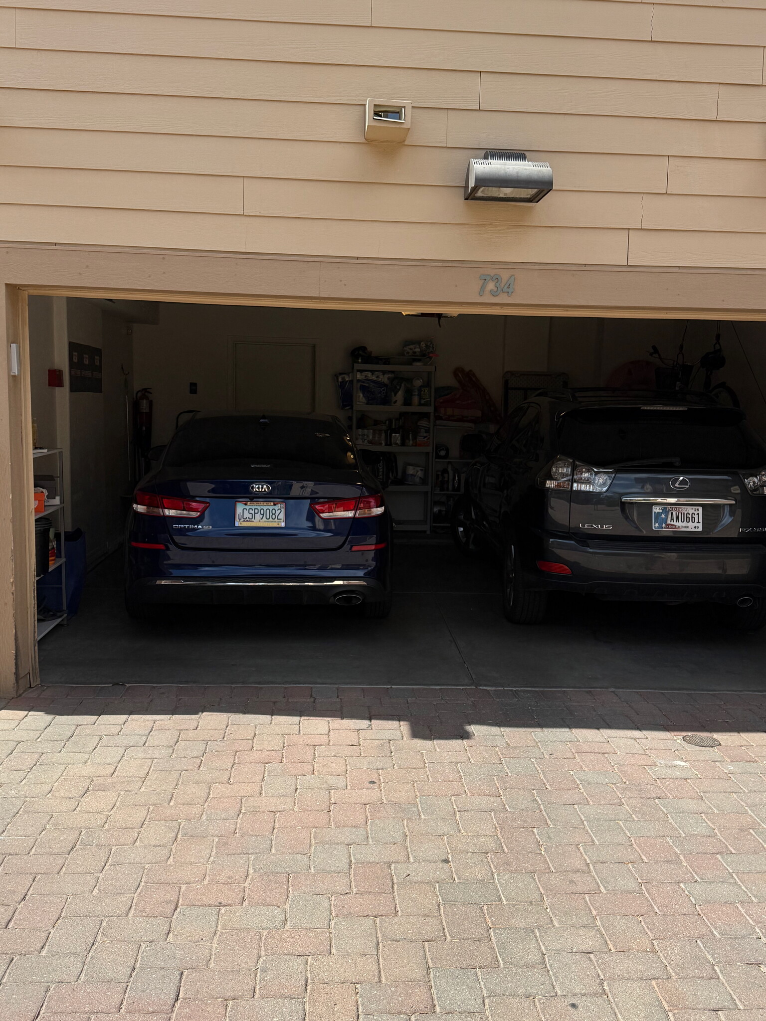 2 Car Garage - 734 S Beck Ave