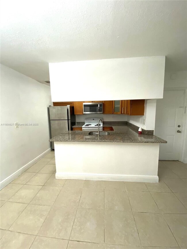 Building Photo - 17580 NW 67th Pl