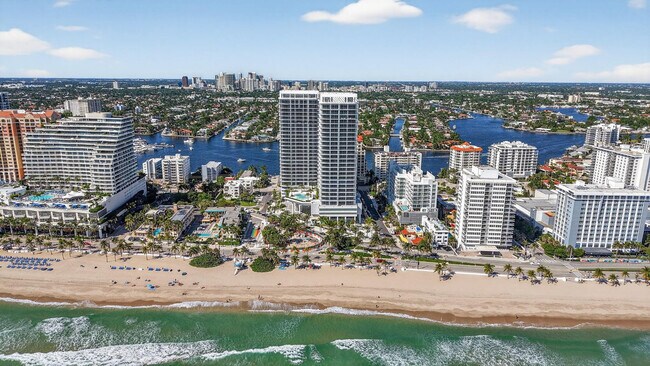 Building Photo - 151 N Seabreeze Blvd