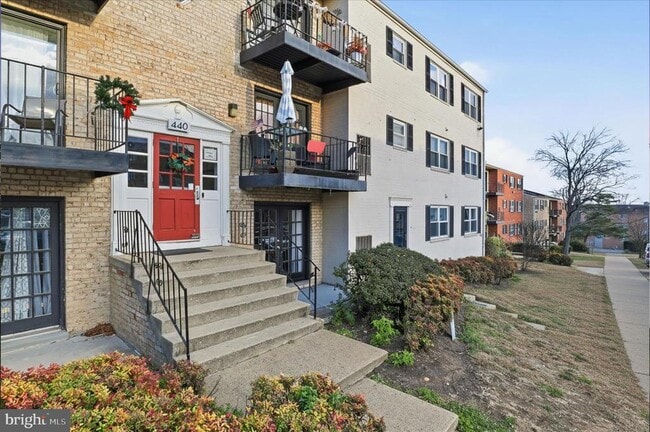 Building Photo - 440 N Armistead St