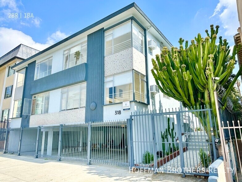 Building Photo - 318 S Mariposa Ave