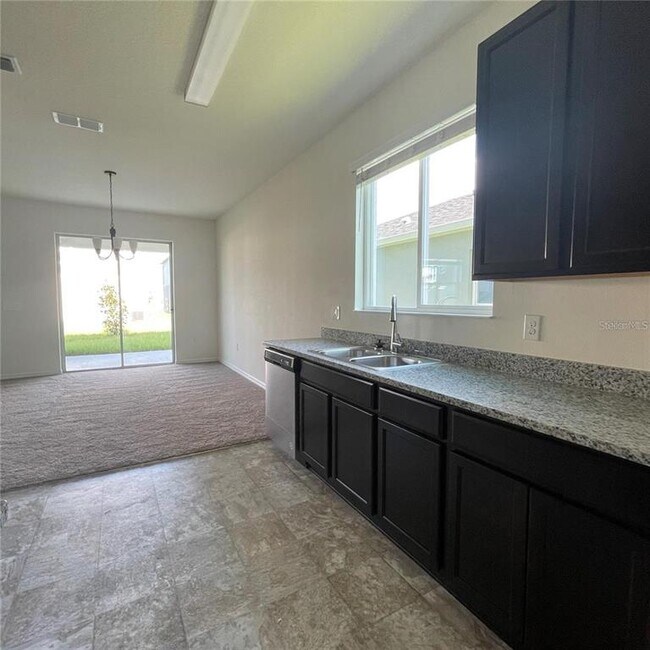 Building Photo - 2327 Twin Flower Ln