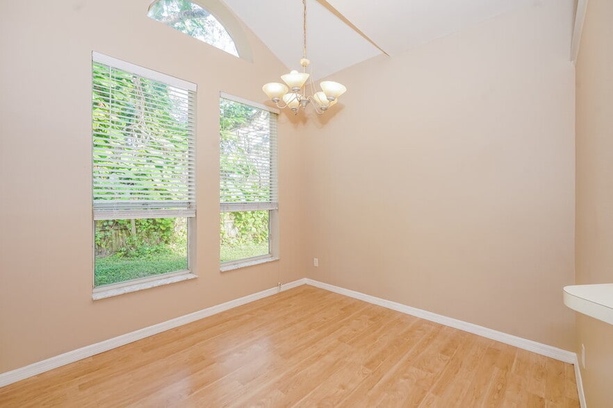 Building Photo - 1091 Brielle Ct