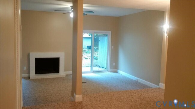 Building Photo - 11763 N Briar Patch Dr