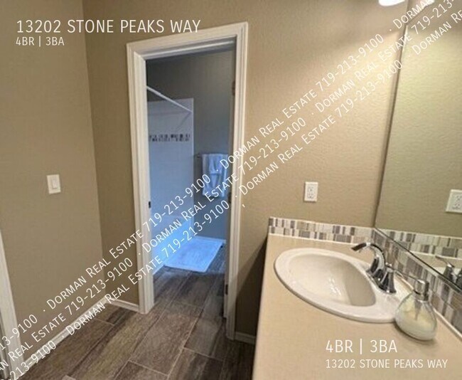 Building Photo - 13202 Stone Peaks Way