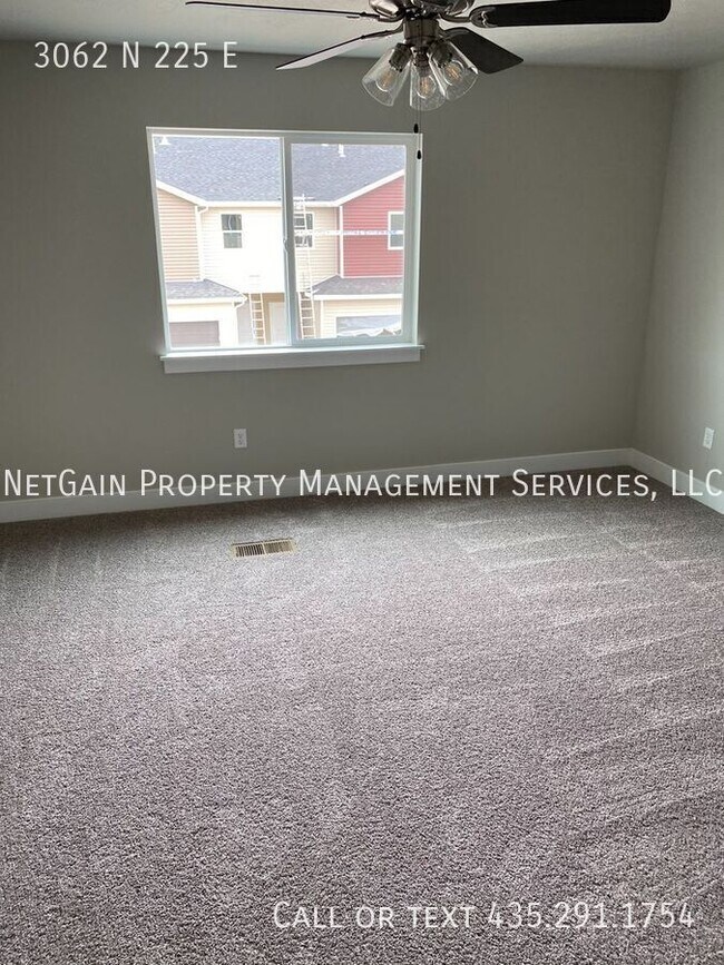 Building Photo - 3062 N 225 W