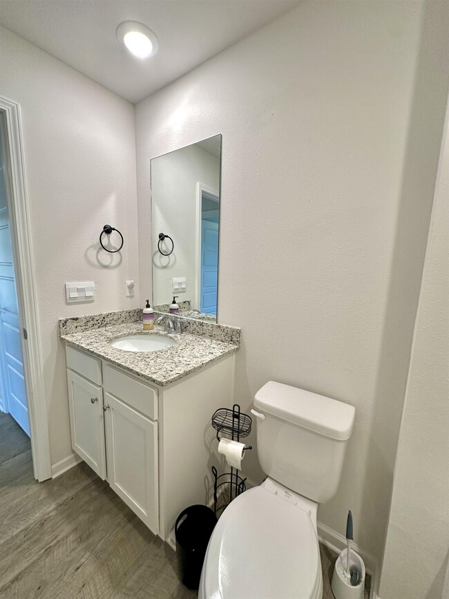 Building Photo - 26 Gray Fox Ct