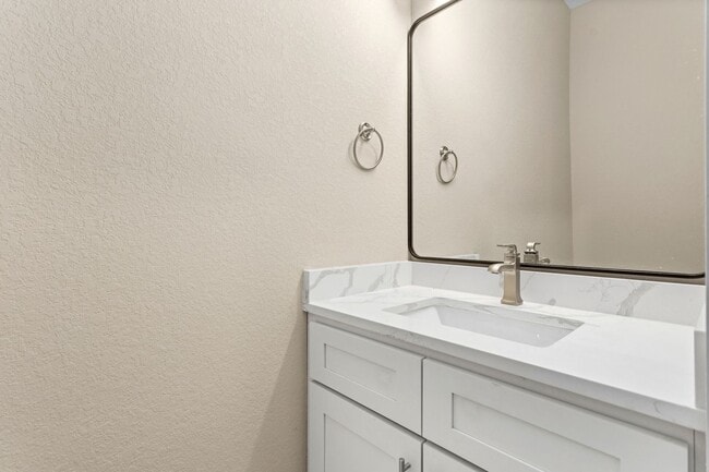 Building Photo - Brand New 3/2.5 Townhome
