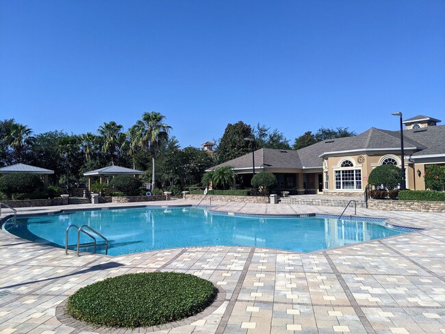Building Photo - Ventura at Stonebridge Commons – 3 Bedroom...