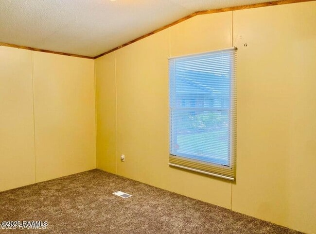 Building Photo - 1299 Sawmill Hwy