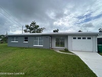 Building Photo - 1750 Cowan Dr