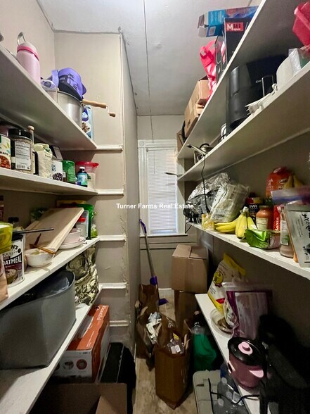 Building Photo - 12 Bucknam St