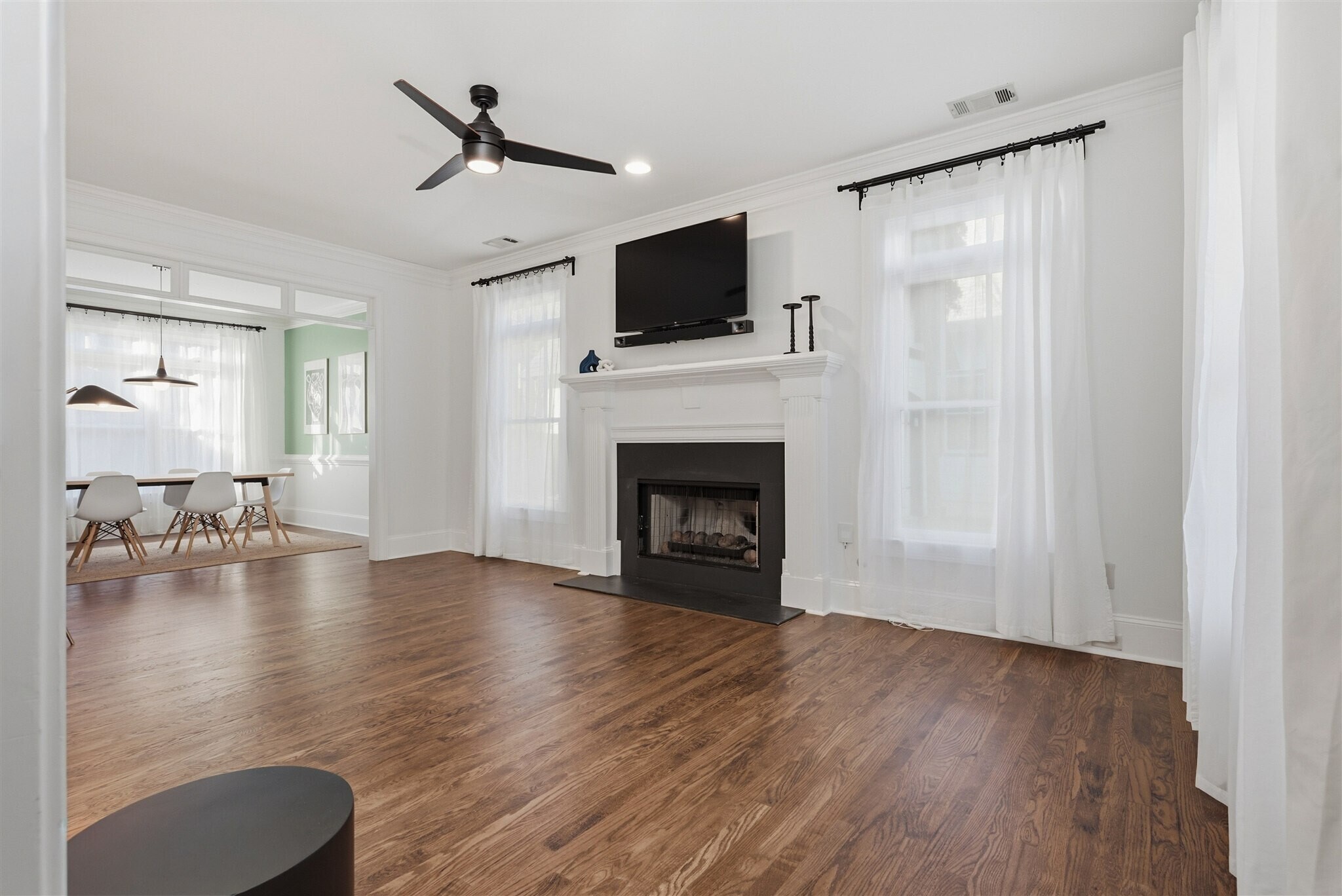 Building Photo - 2555 Hazel Dr SE