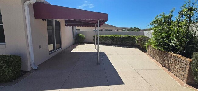 Building Photo - 628 Dominguez Dr