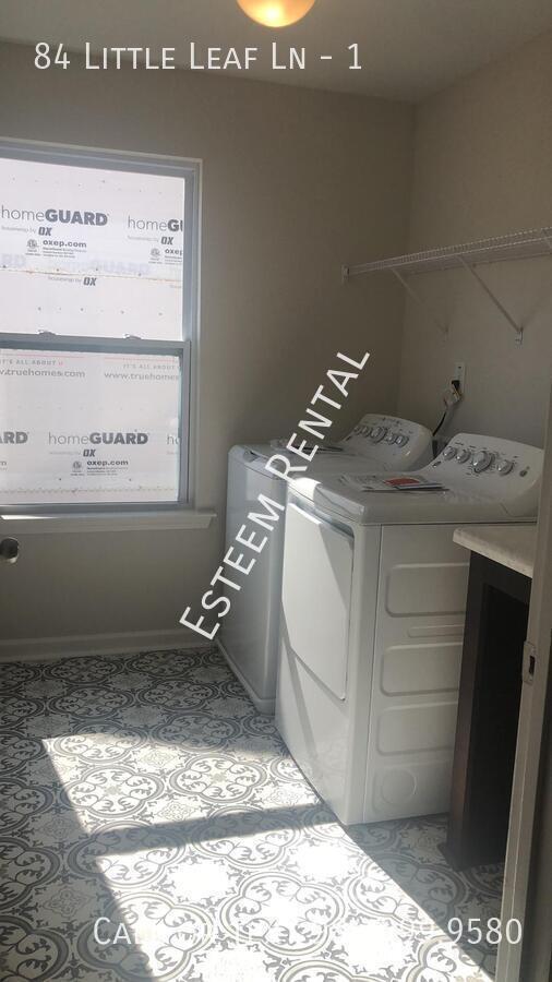 Building Photo - 84 Little Leaf Ln