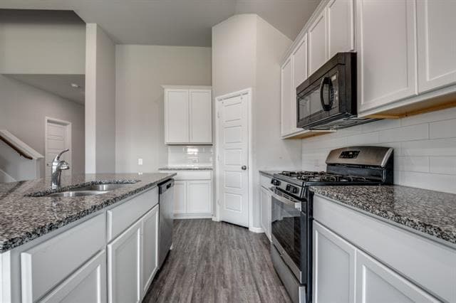 Building Photo - 1808 Fox Glove St