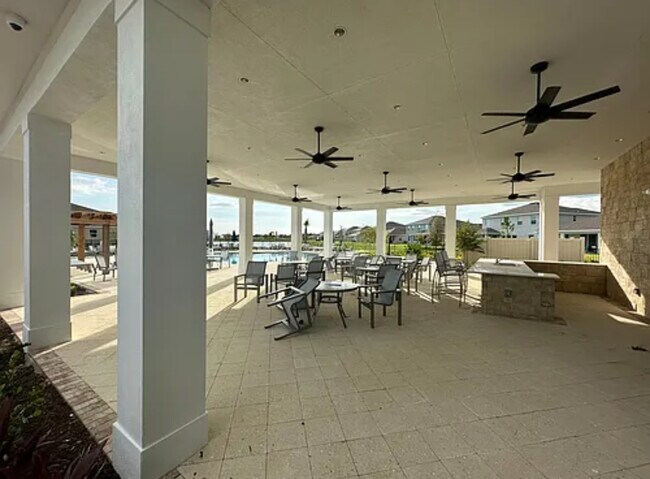 Building Photo - 112 Mangrove Manor Dr