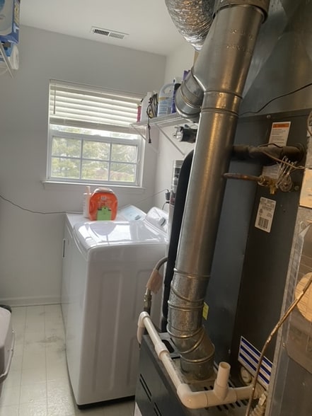 Building Photo - 7106 Normandy Dr