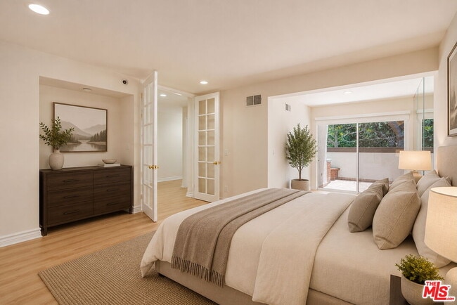 Building Photo - 17241 Palisades Cir