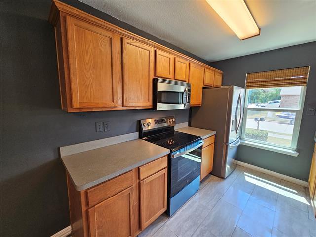 Building Photo - 1417 Paloma Dr