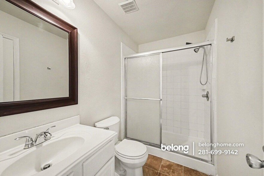 Building Photo - 20739 Dickinson Manor Ln