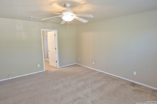 Building Photo - 830 Campion Red