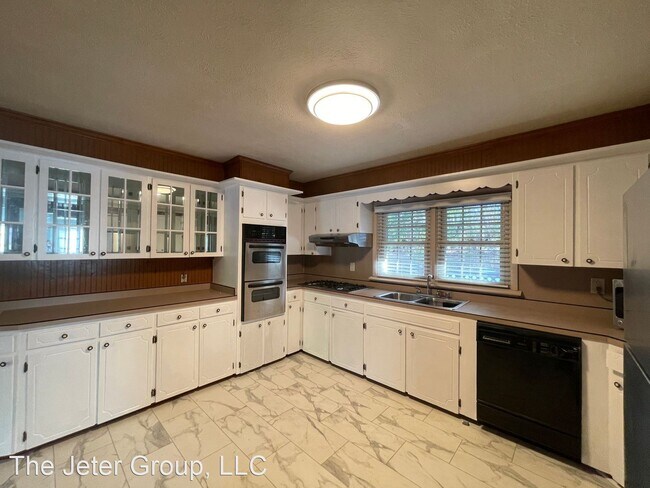 Building Photo - 3 br, 2 bath House - 2930 McNeil Road