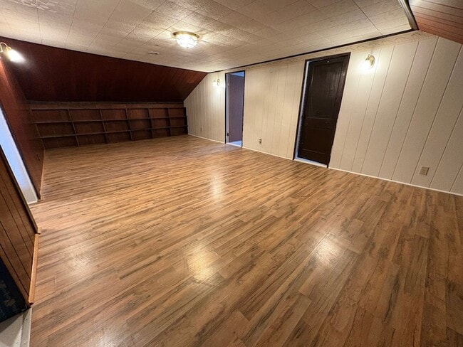 Building Photo - 12533 US-6