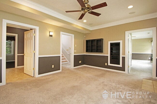 Building Photo - Golf Course Living with Spacious Comfort Inside & Out!