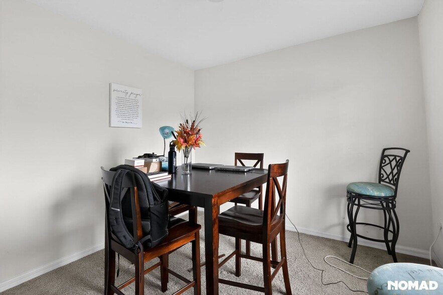 Building Photo - 926 Waco Blvd SE