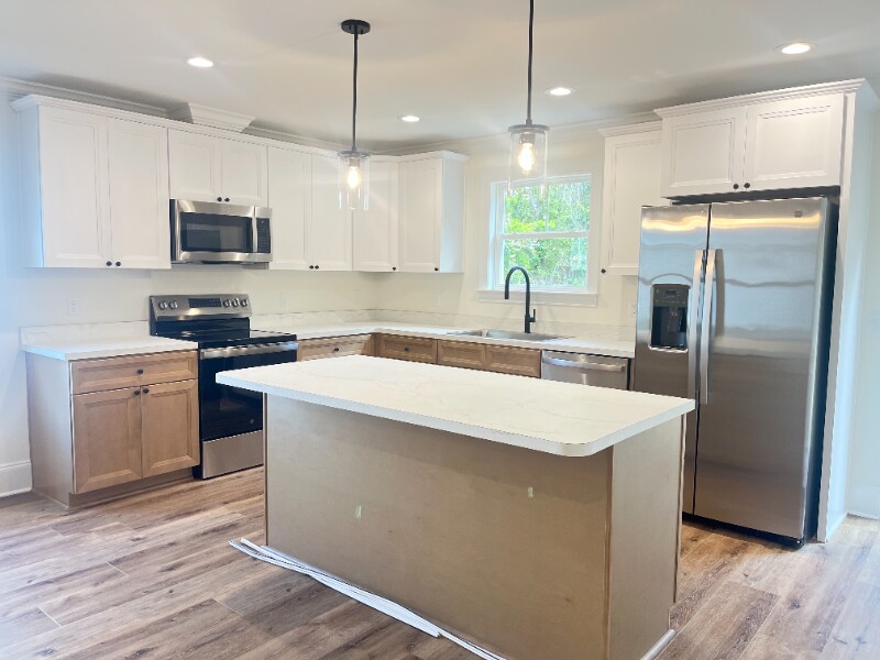 Building Photo - 31 Klickitat Dr