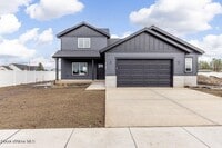 Building Photo - 2762 N Neptune St.