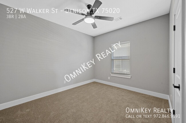 Building Photo - 527 W Walker St