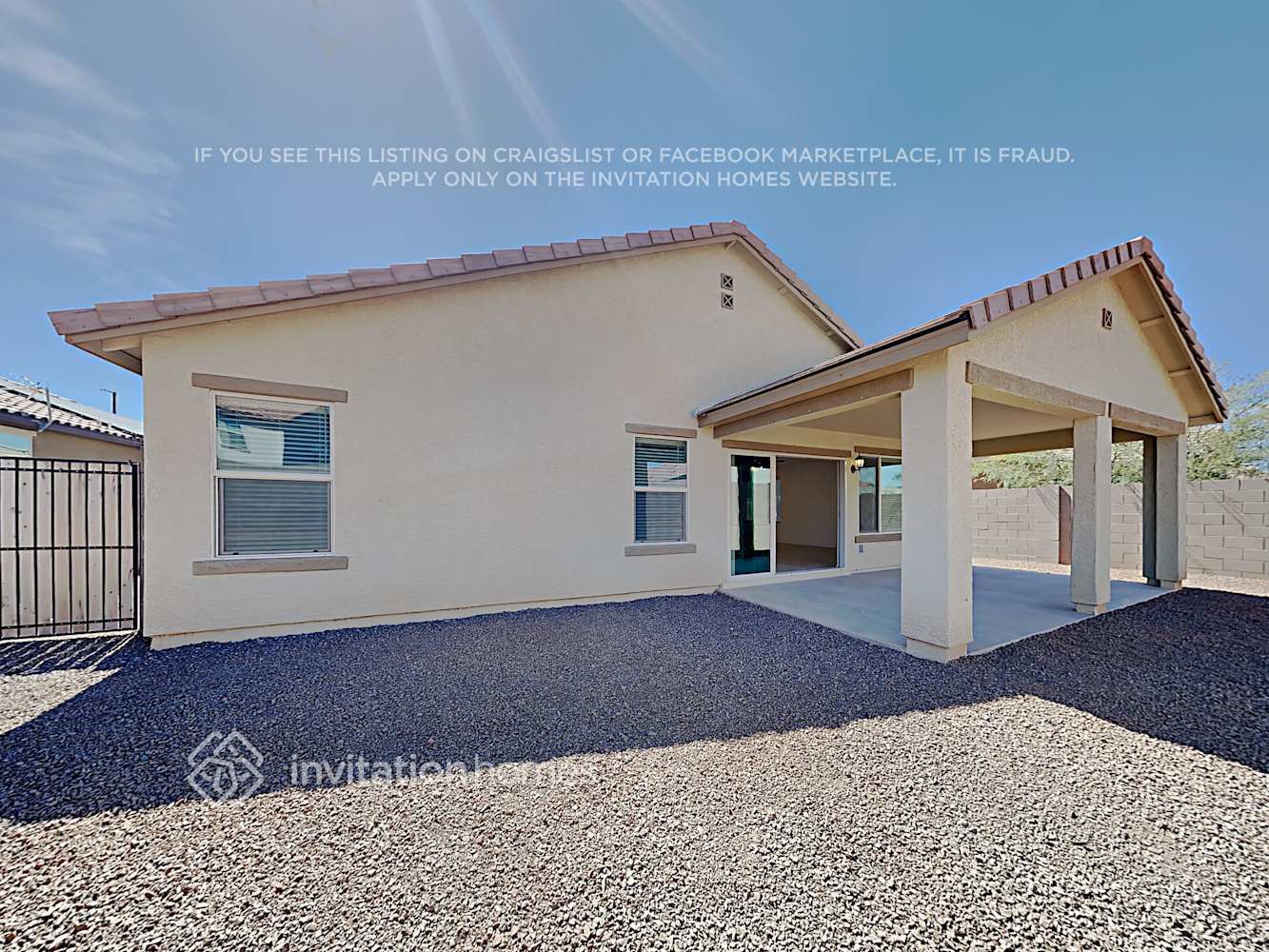 Building Photo - 17144 W Pinnacle Vista Dr