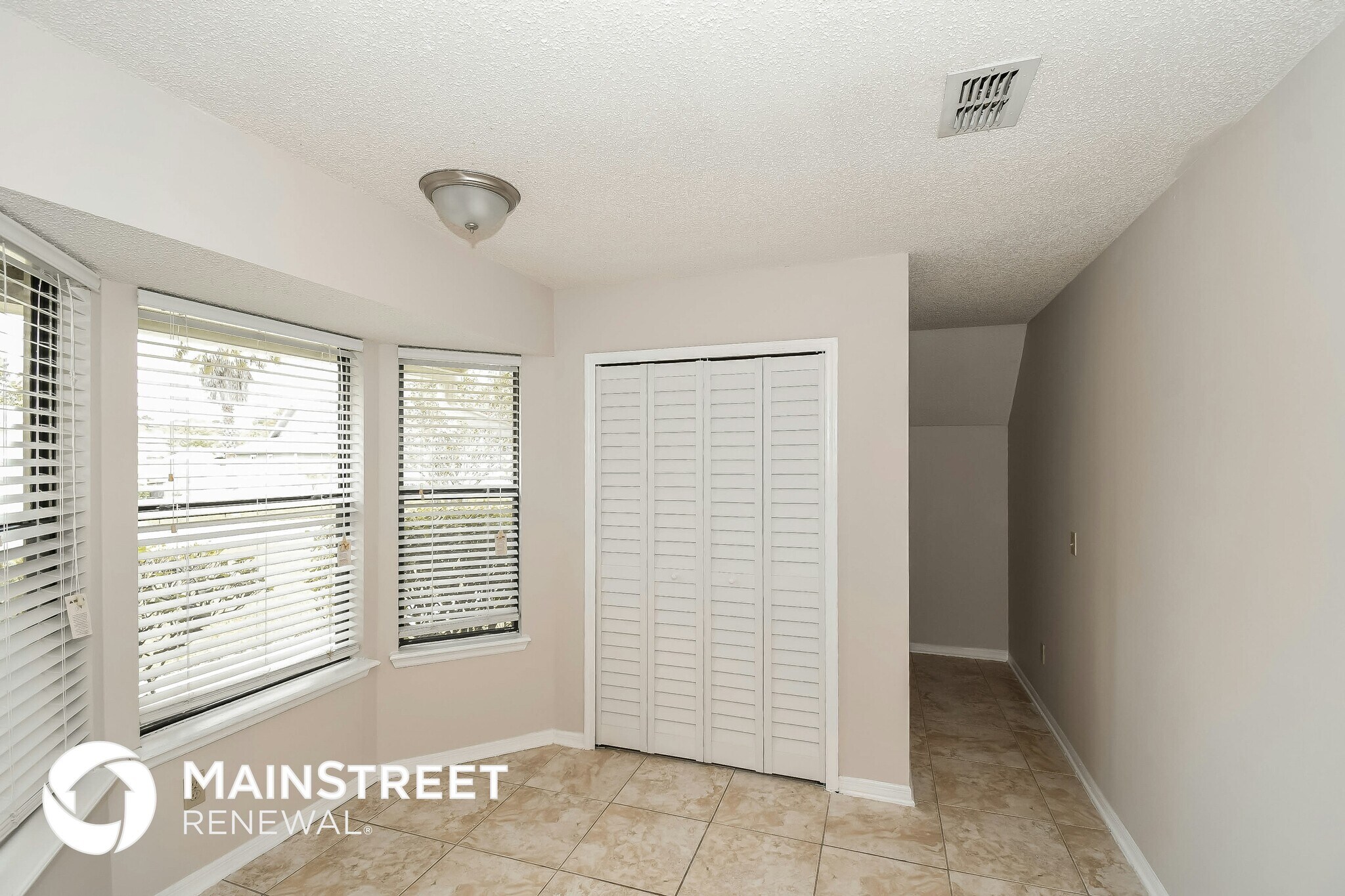 Building Photo - 6970 Tree Frog Ct