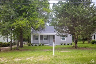 Building Photo - Welcome to this Beautiful Home nestled in ...