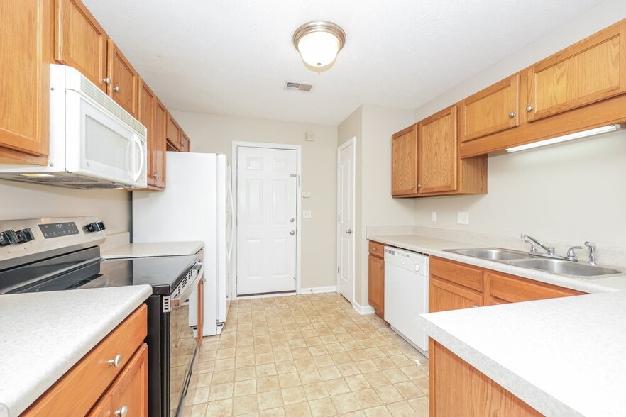 Building Photo - 1102 Nahanee Ct