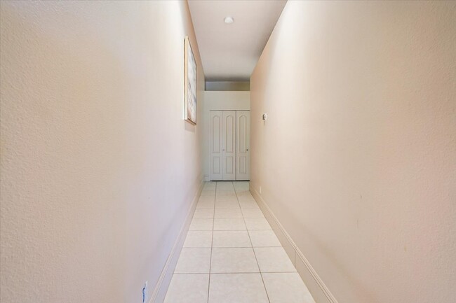 20 - Hallway - 23 Pine Valley Dr