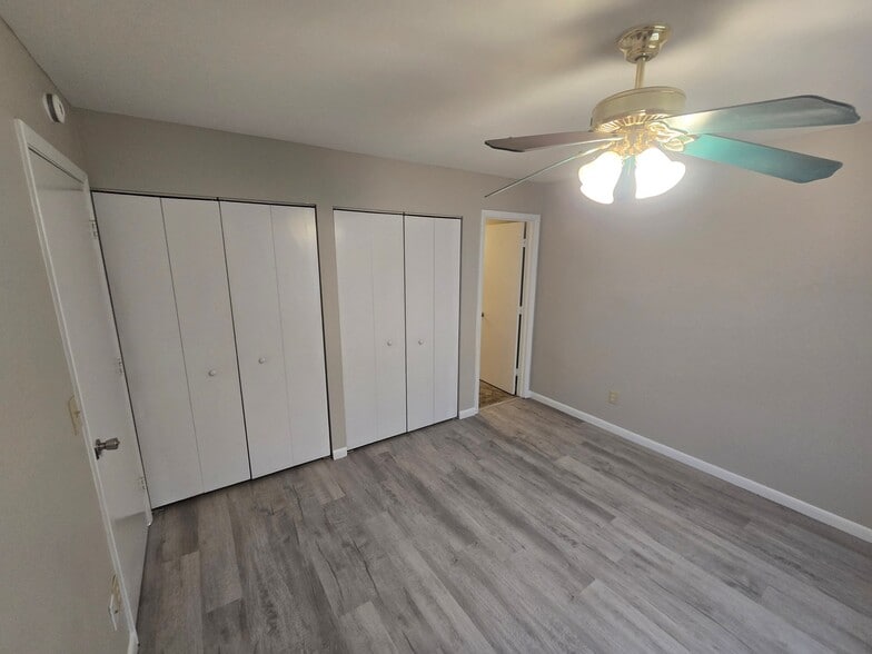 Building Photo - 1652 Eagles Pl