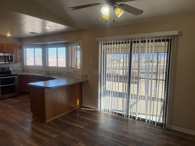 Building Photo - 3 Bedroom 2 Bath on 2 Acres in Poquito Valley