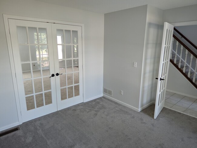 Building Photo - 34521 Springvale Cir