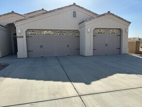 Building Photo - Fully Furnished Short-Term Rental in Fort Mohave-3BD/2BA