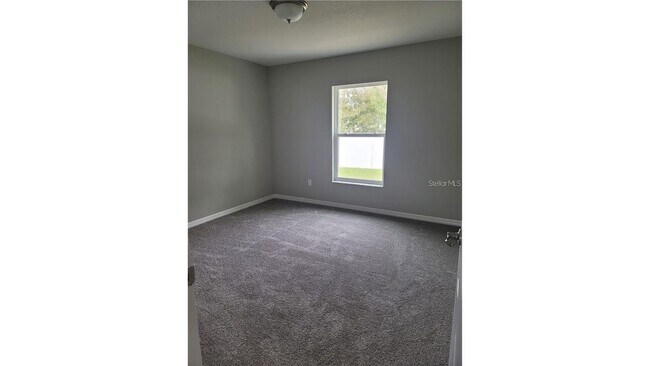 Building Photo - 1469 NE 161 Pl