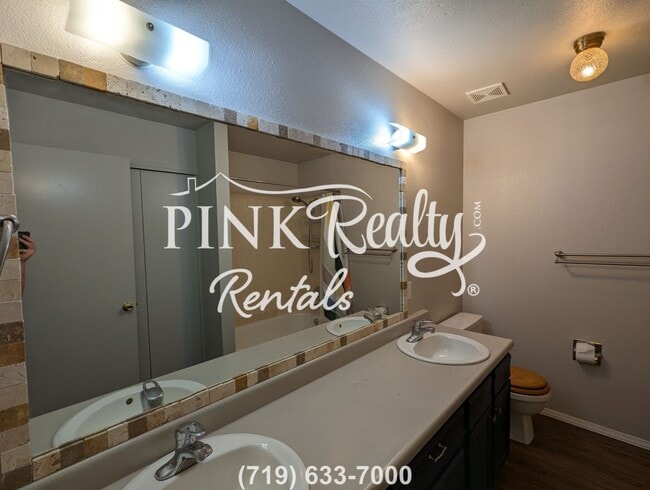 Building Photo - 4735 Woodsorrel Ct