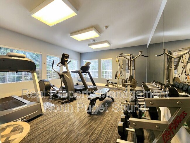 Building Photo - 18930 Bothell Everett Hwy