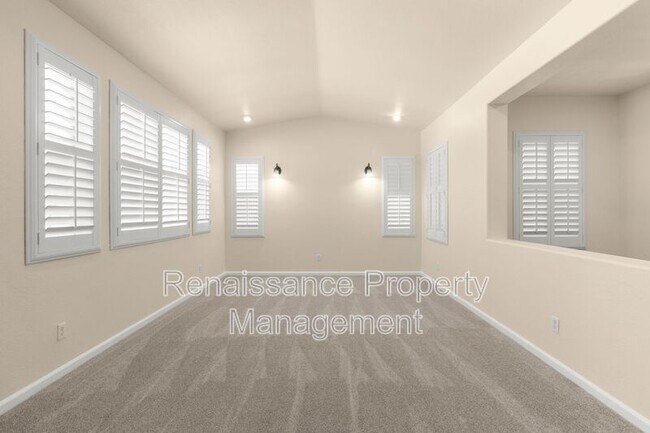 Building Photo - 785 Ellerbrook St