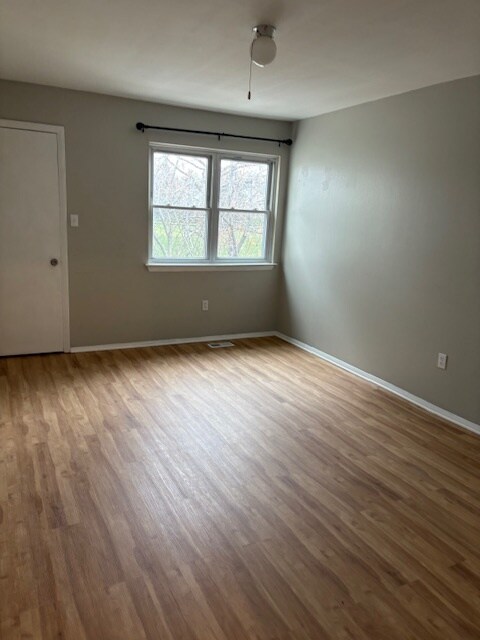 Building Photo - 2902 State Hill Rd