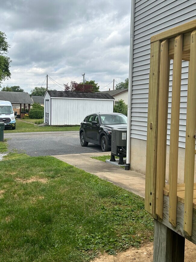 2 of 2 parking spots - 609 Florence Ave